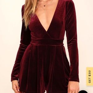 Lulus velvet red romper nwt * small flaw*